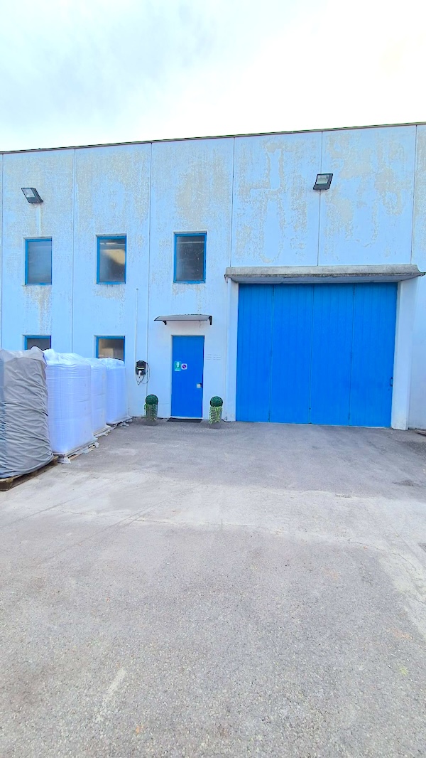 magazzino esterno Novapolymer